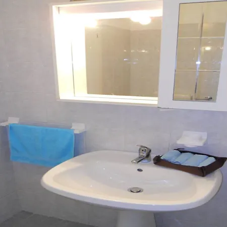 Appartement Modern Flat With Parking *